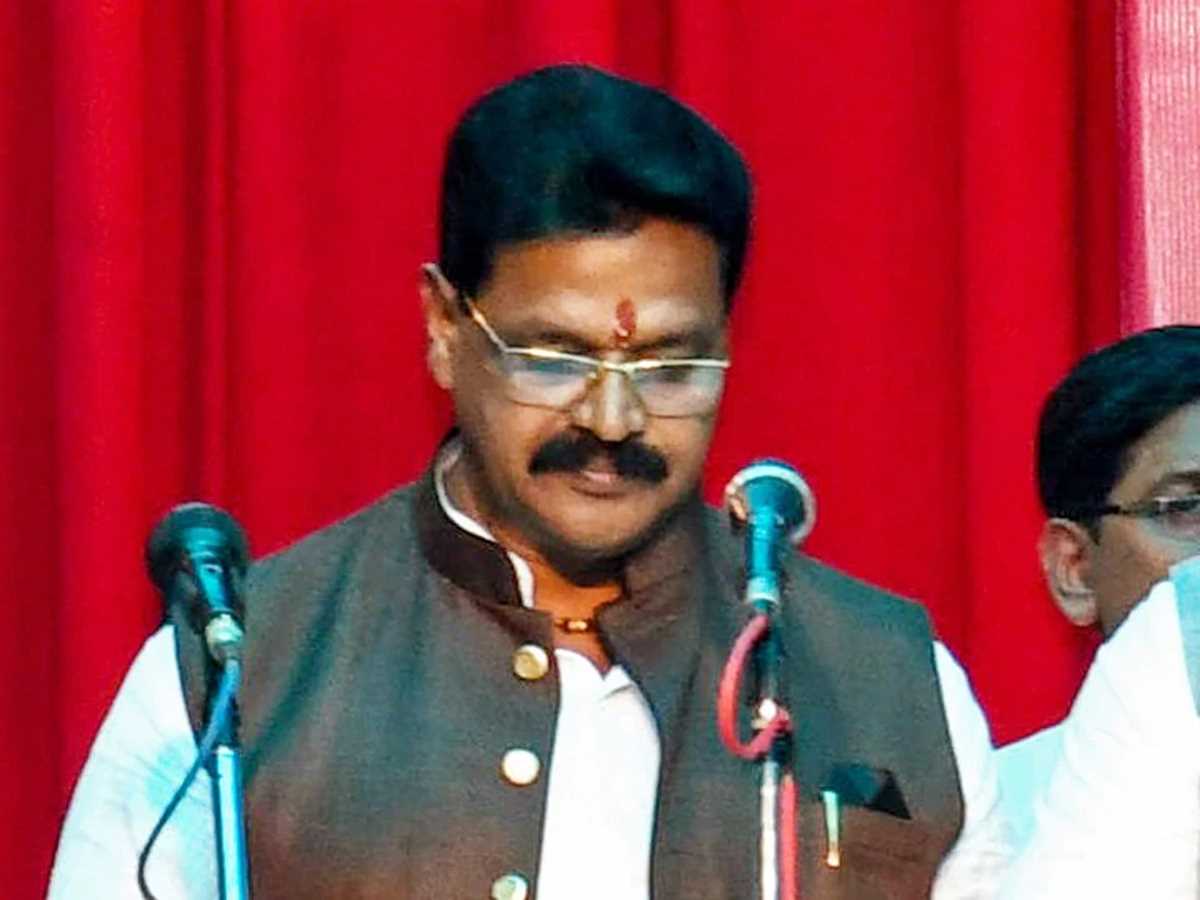 बिहार : गन्ना उद्योग मंत्री कार्तिकेय सिंह ने दिया इस्तीफा, सीएम नीतीश ने किया मंजूर